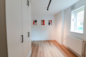 Photo 1- click for photo gallery